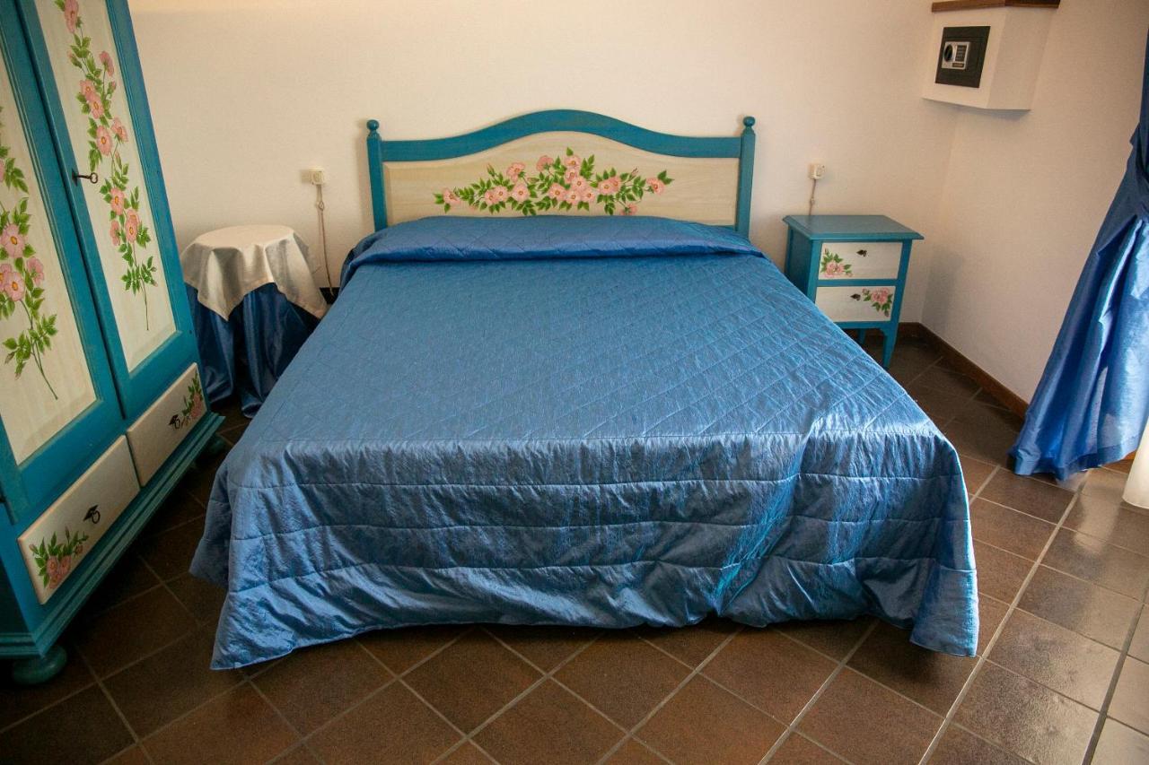 La Villetta Food & Drink Rooms For Rent - No Reception - LʼAquila Extérieur photo