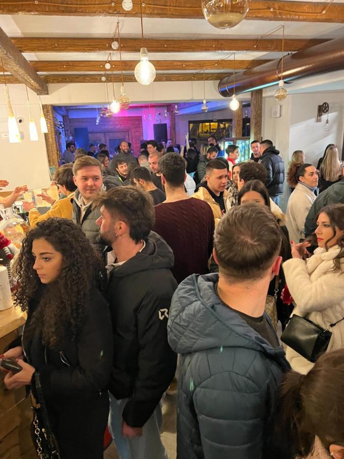 La Villetta Food & Drink Rooms For Rent - No Reception - LʼAquila Extérieur photo